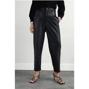 Zara Black Cropped Pants